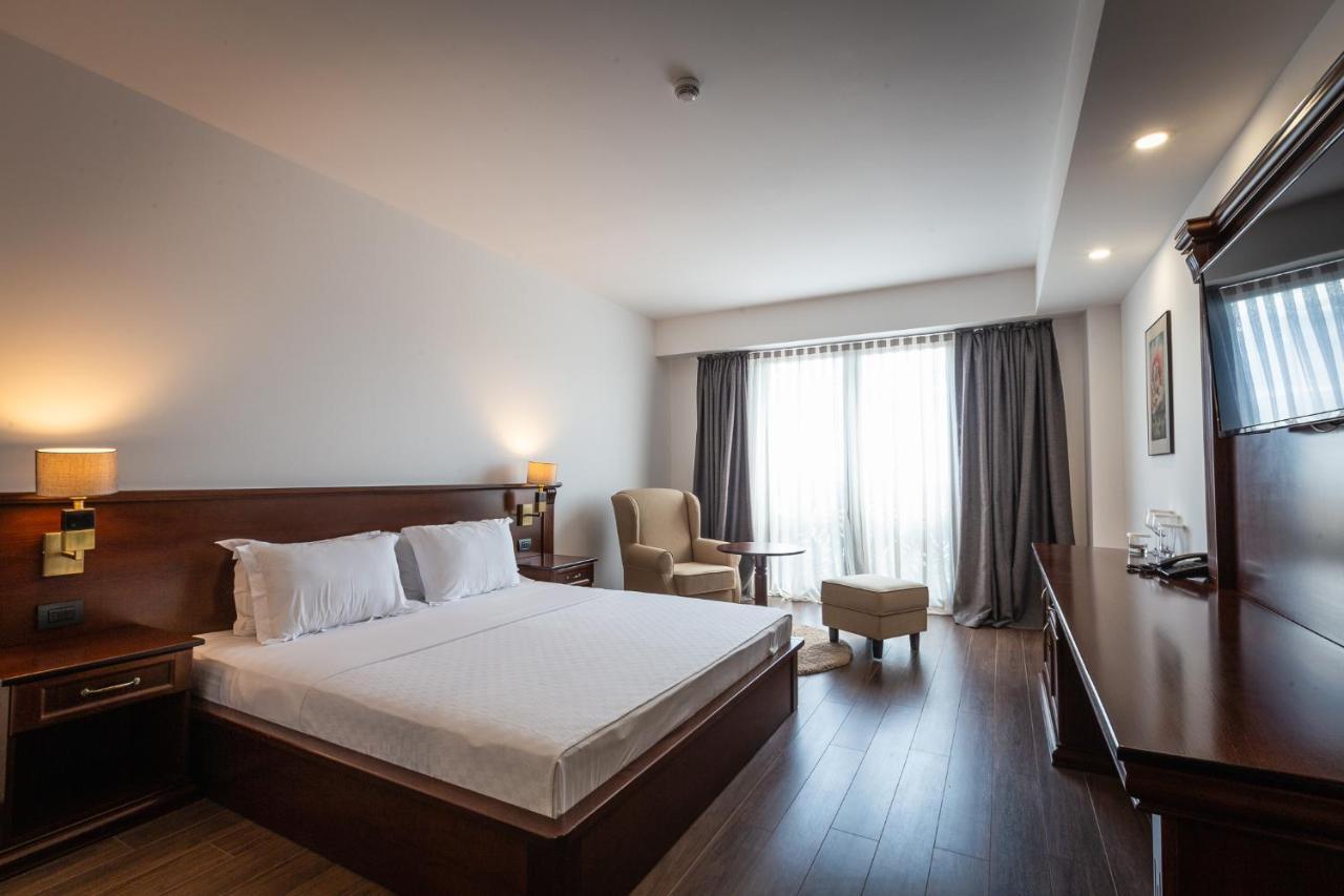Hotel Sky Gyevgyelija Kültér fotó Deluxe Room