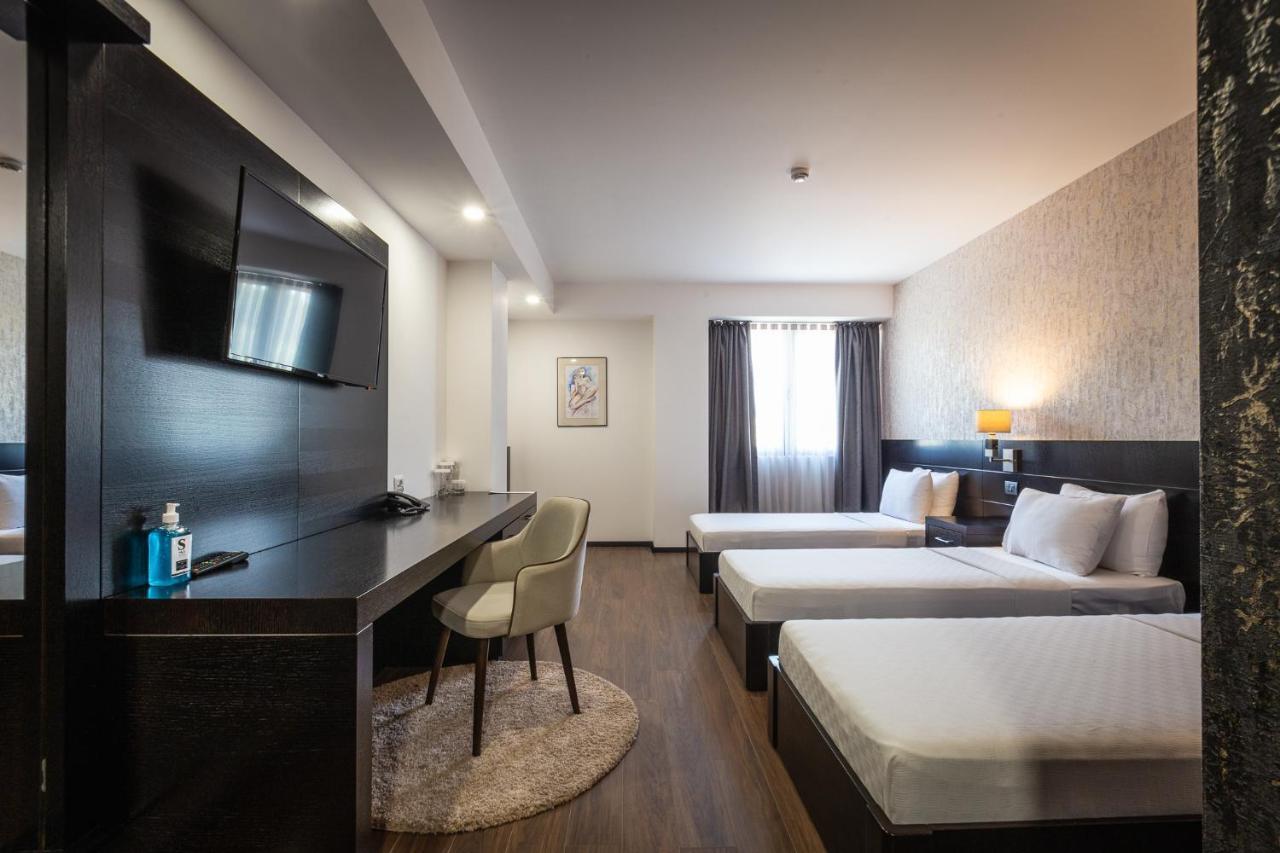 Hotel Sky Gyevgyelija Kültér fotó Deluxe Room